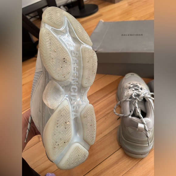 Balenciaga tripleS - Picture 5 of 6
